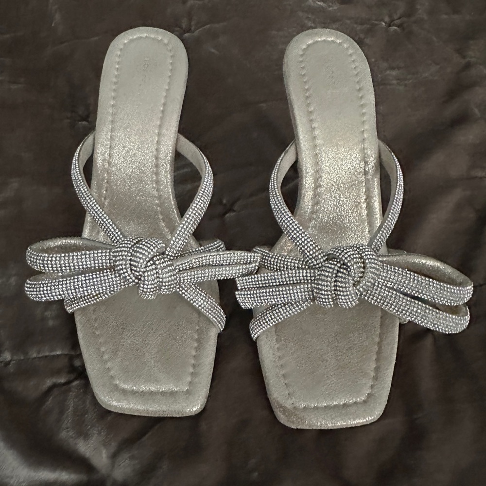 Loeffler Randall heels size 7